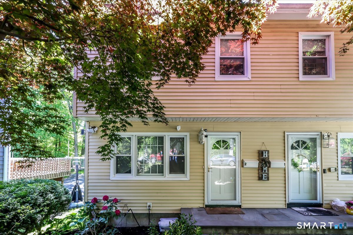 48 Aiken Street, 2, Norwalk, CT 06851 | For Sale at $429,000