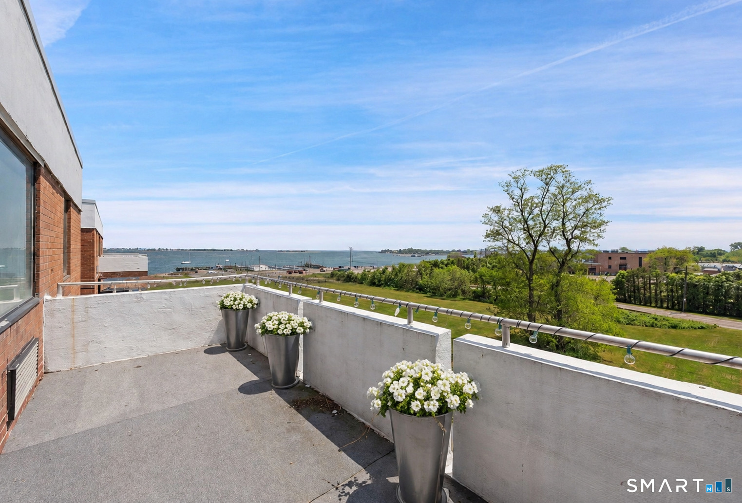 50 Birdseye Street, 401, Stratford, CT 06615 | For Sale at $215,000