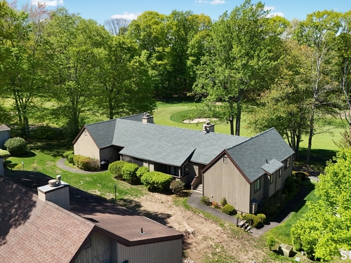  condo home for sale located at 664 Osage Lane, a, Stratford, CT 06614
