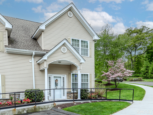  townhouse condo for sale located at 29 Heron View Road, 29, New Fairfield, CT 06812