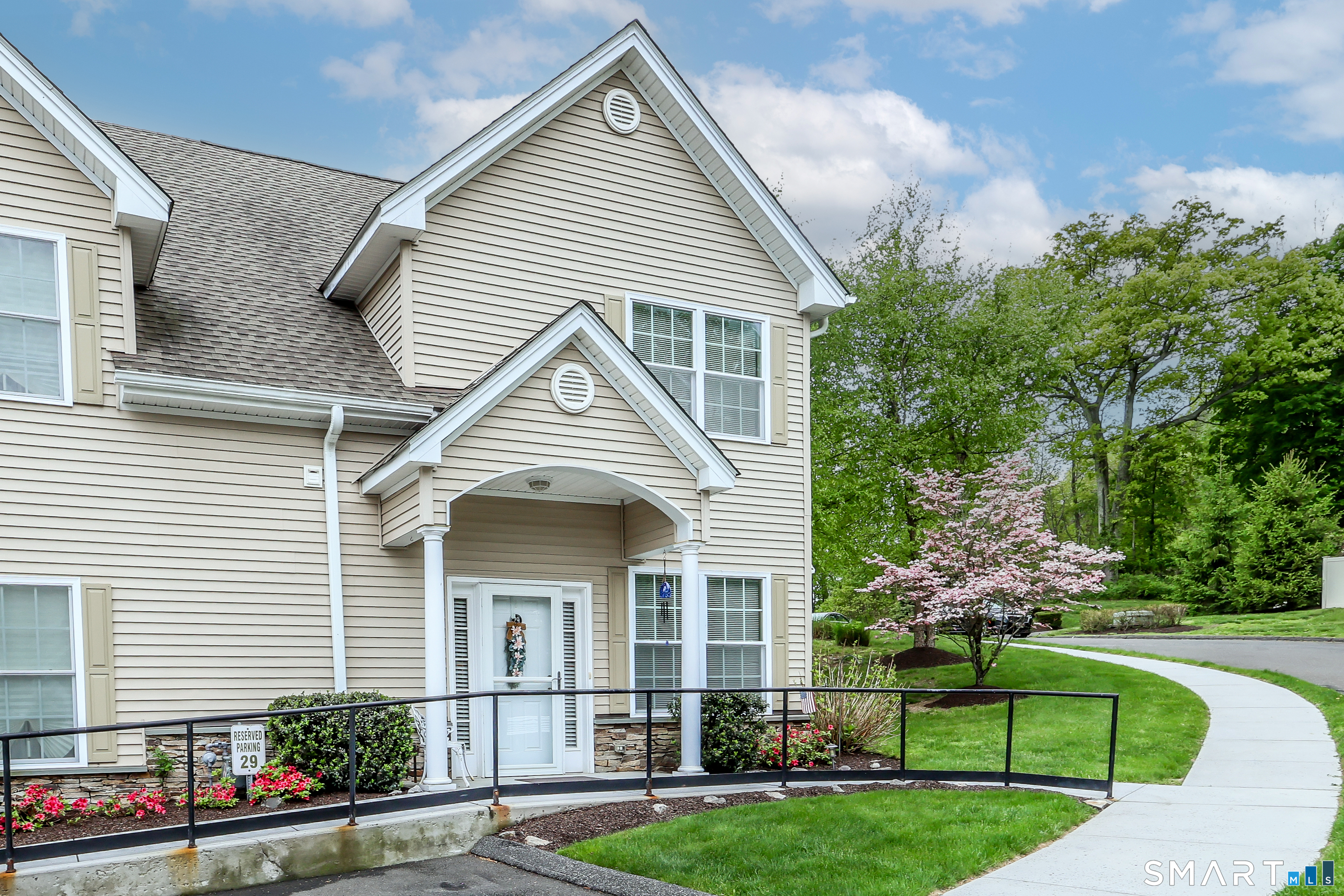 29 Heron View Road, 29, New Fairfield, CT 06812 | For Sale at $334,000