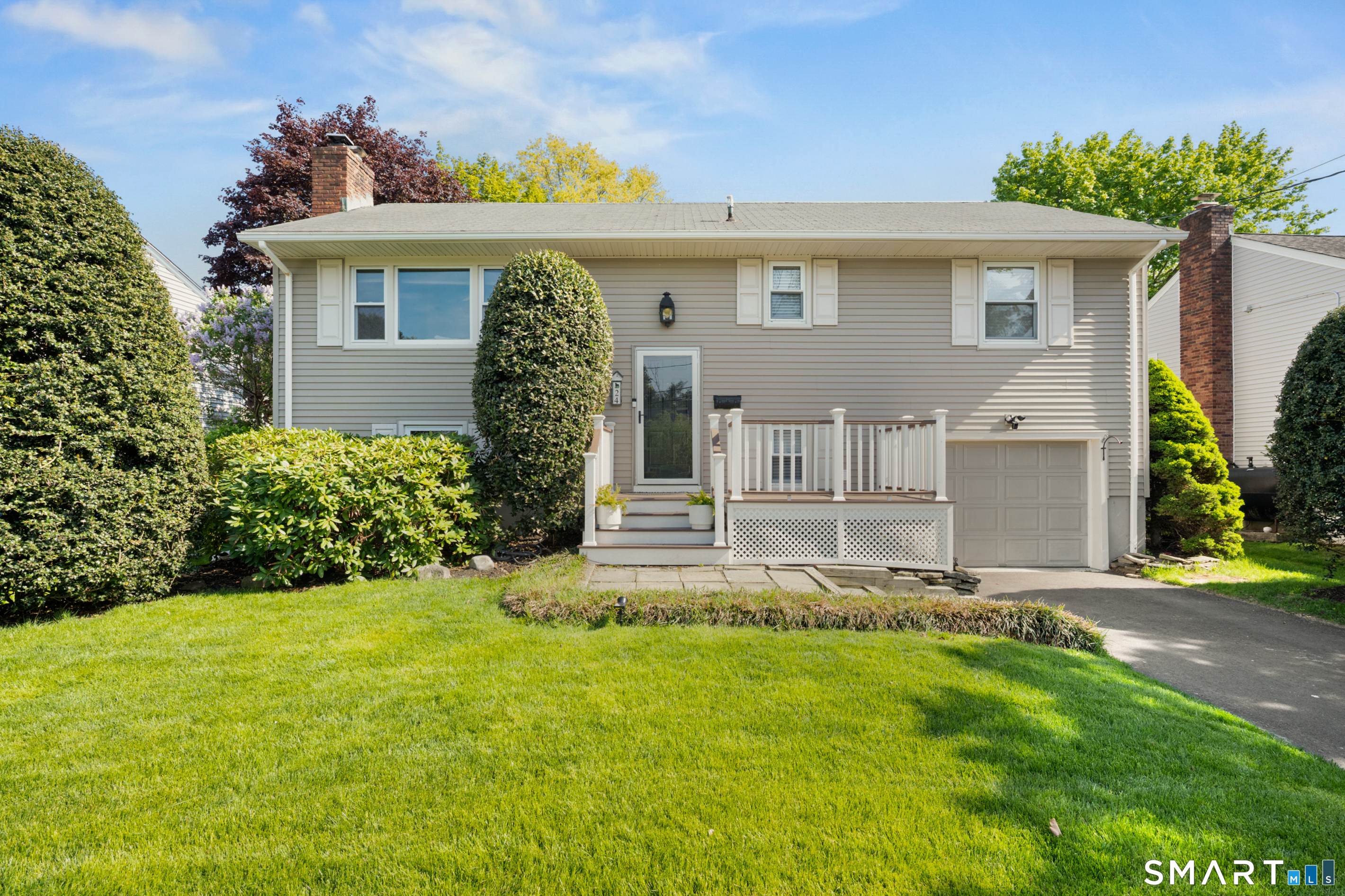 24 Heather Lane, Norwalk, CT 06851 | For Sale at $695,000