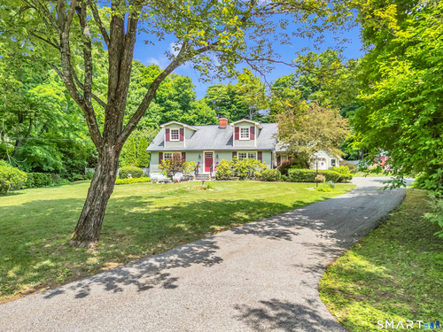  single family home for sale located at 5 North Beech Tree Road, Brookfield, CT 06804