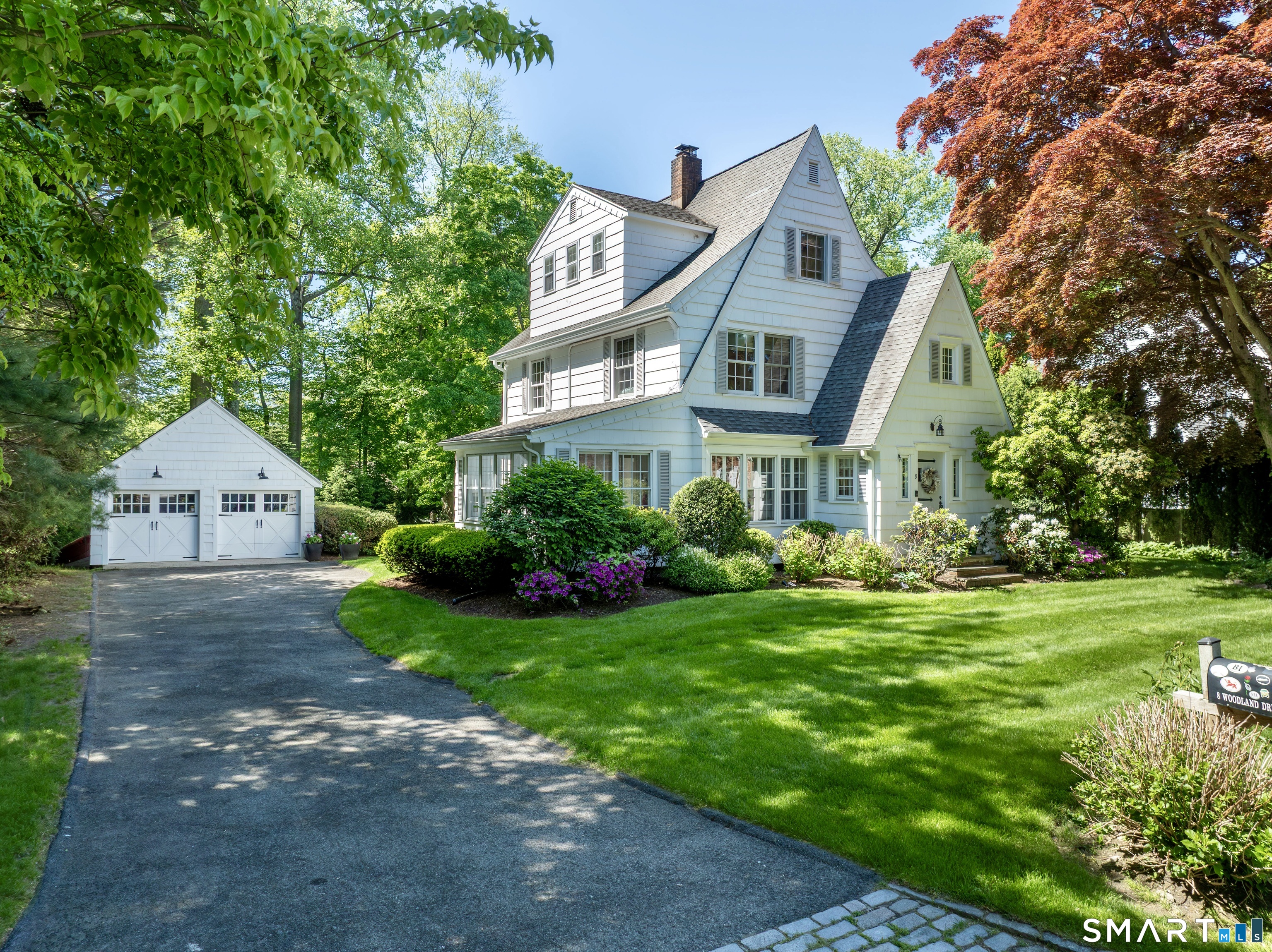 8 Woodland Drive, Darien, CT 06820 | For Sale at $2,395,000