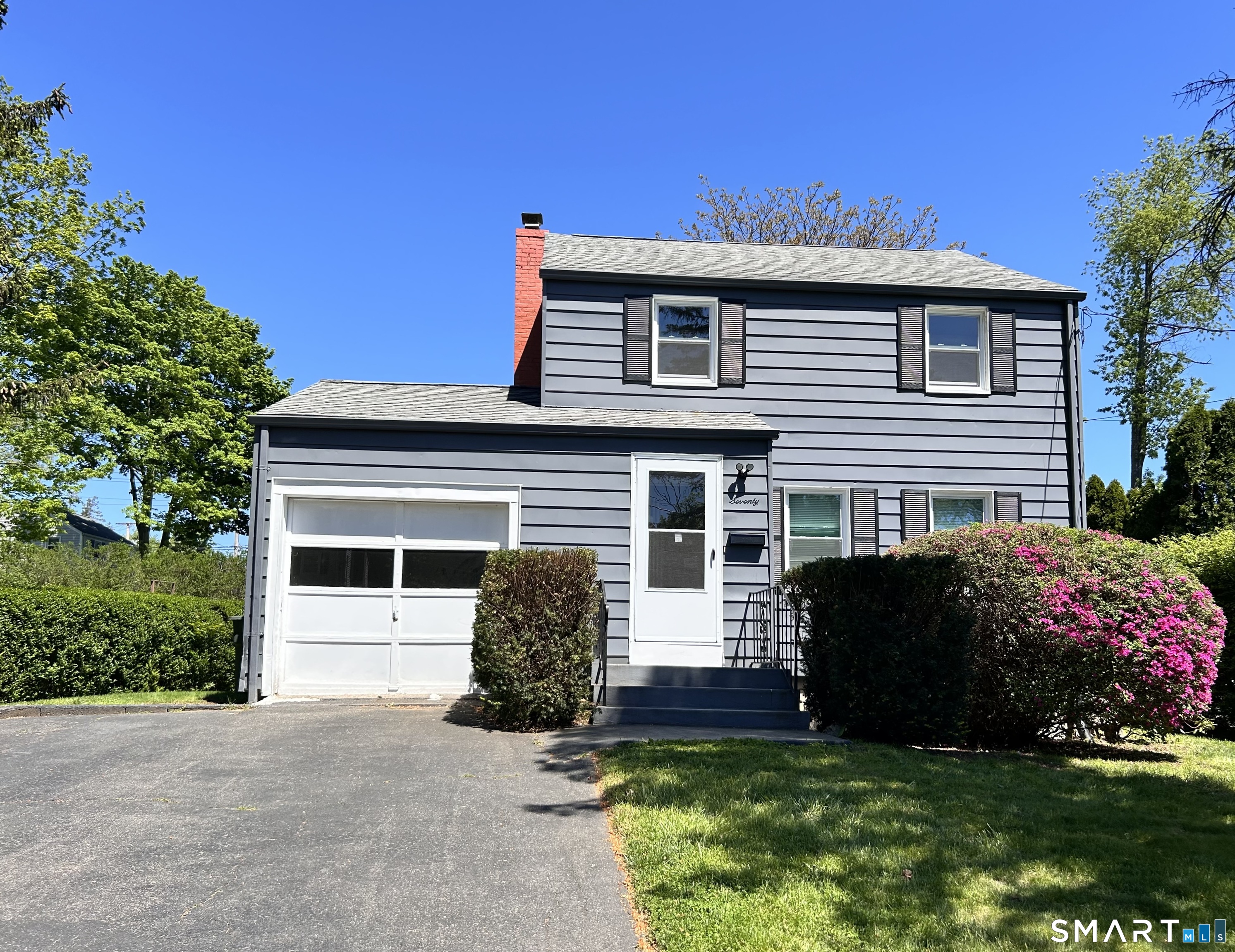 70 Guilford Drive, Bridgeport, CT 06606 | For Sale at $369,999