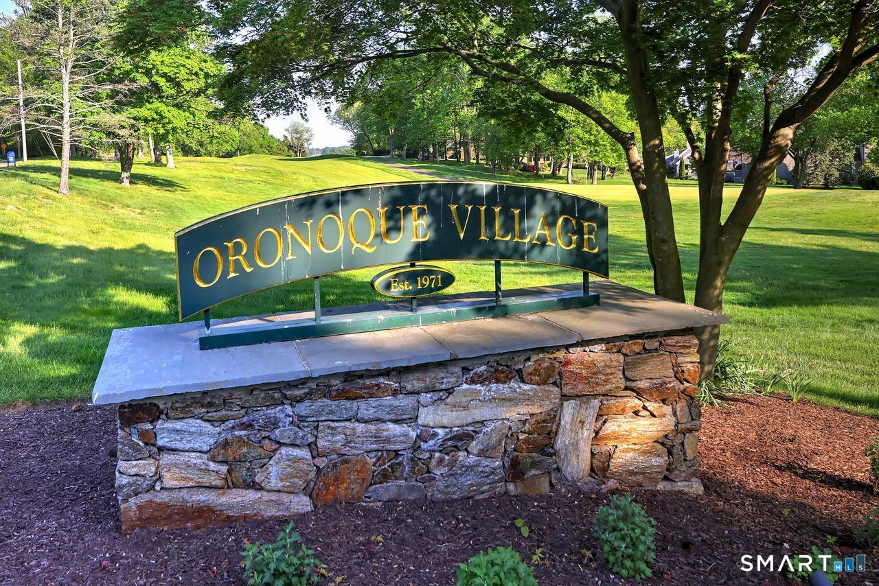 209 Acorn Lane, b, Stratford, CT 06614 | For Sale at $599,000