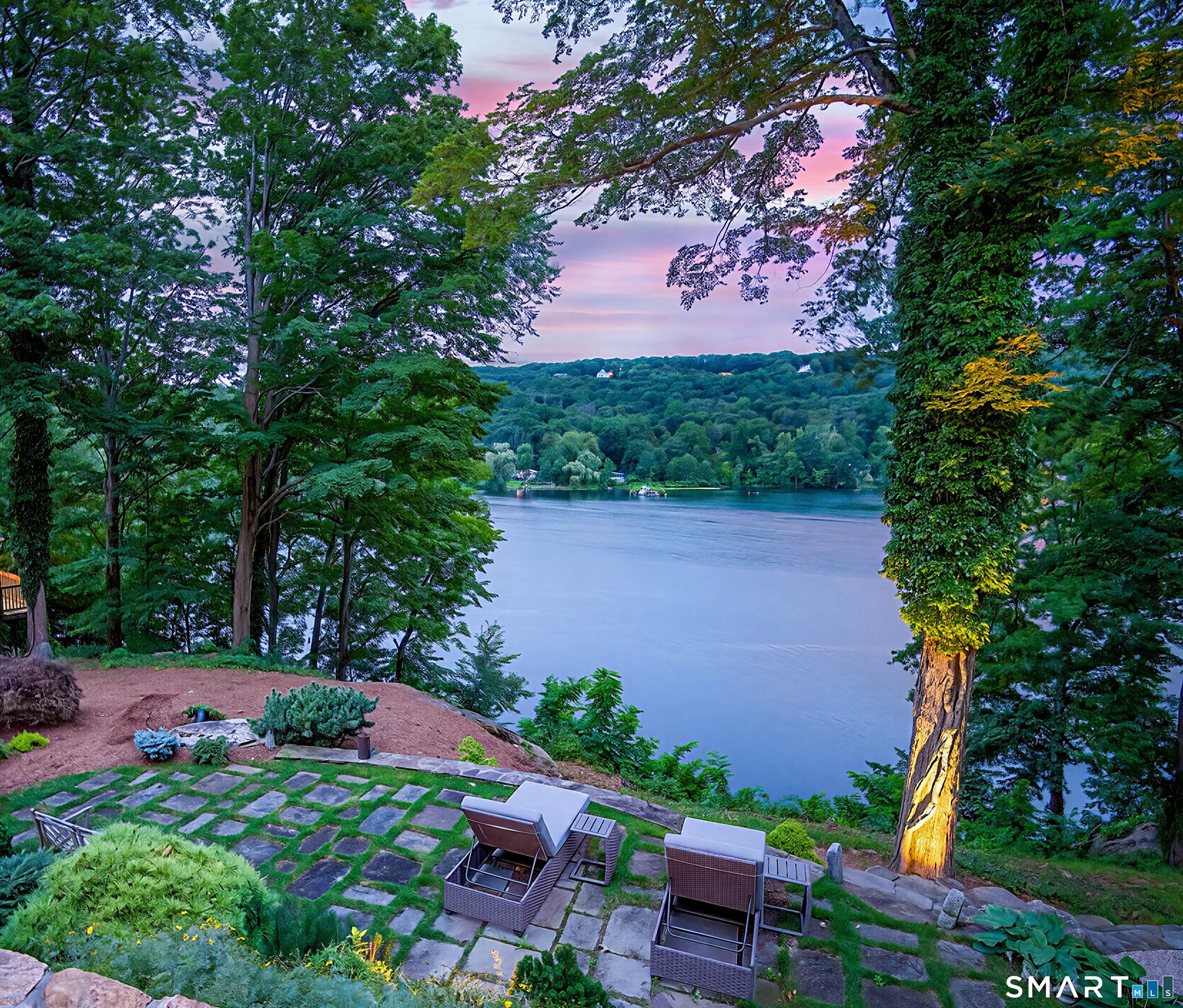 25 Pond Road, Ridgefield, CT 06877 | For Sale at $2,549,000