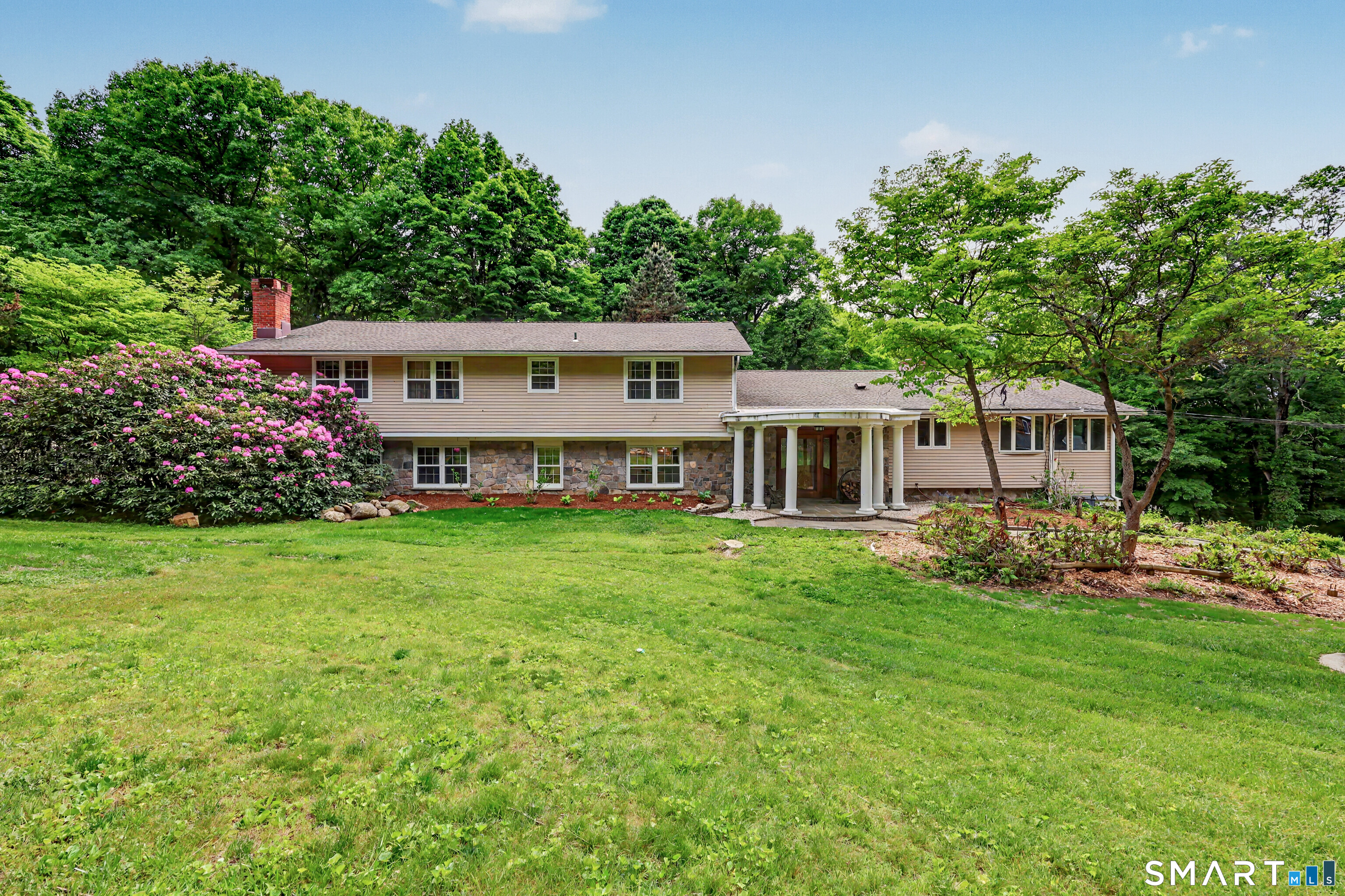 16 Shady Lane, Redding, CT 06896 | For Sale at $1,299,000