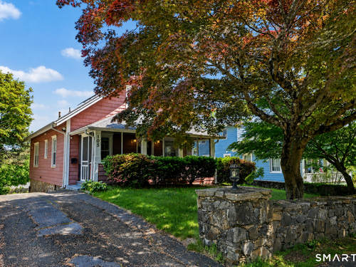  single family home for sale located at 105 Knickerbocker Avenue, Stamford, CT 06907