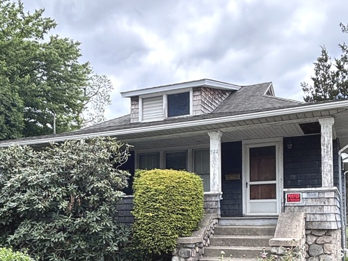  single family home for sale located at 522 West Main Street, Stamford, CT 06902