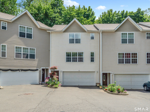  townhouse condo for sale located at 22 2nd Avenue, 5, Danbury, CT 06810