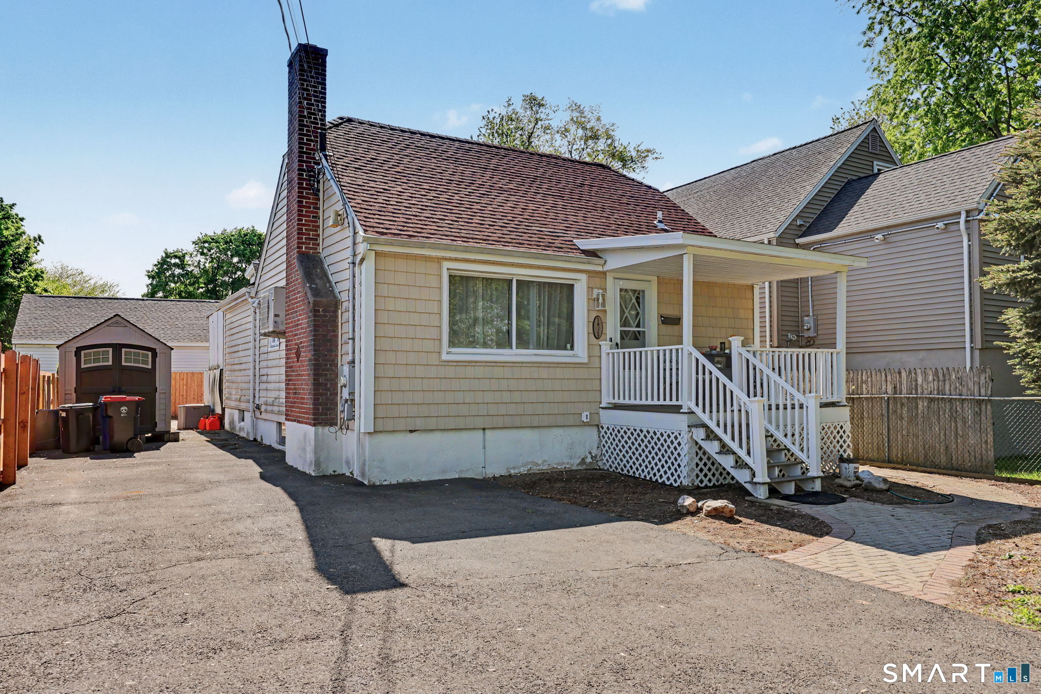 174 Woodward Avenue, Norwalk, CT 06854 | For Sale at $485,000