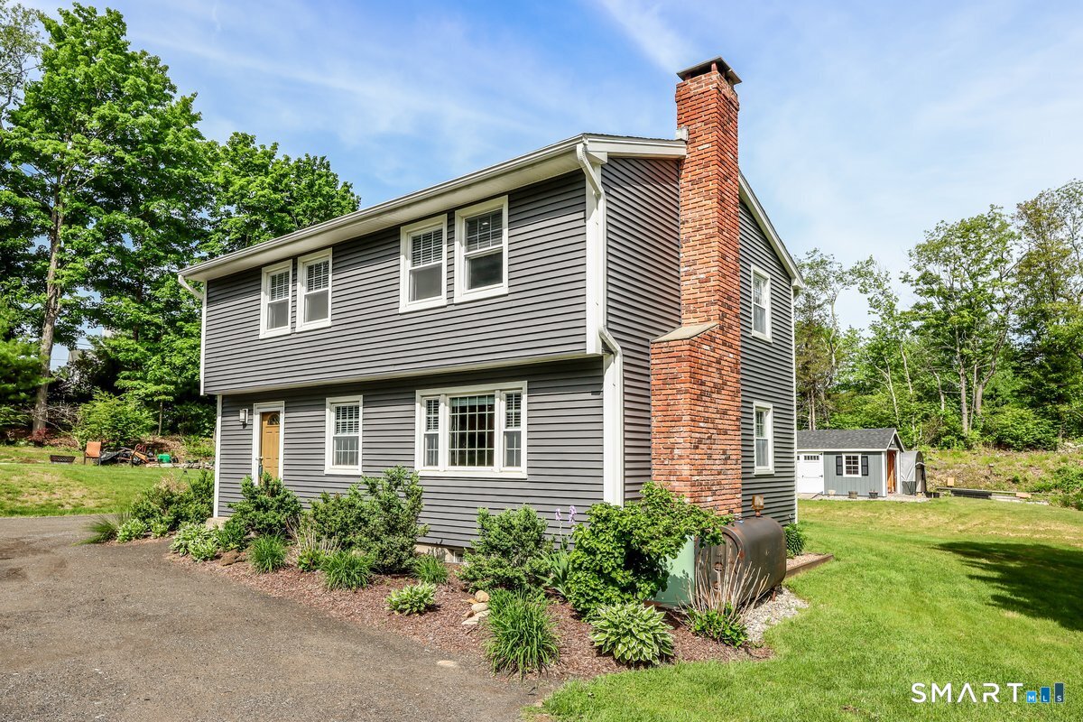 19 Botsford Hill Road, Newtown, CT 06470 | For Sale at $559,000