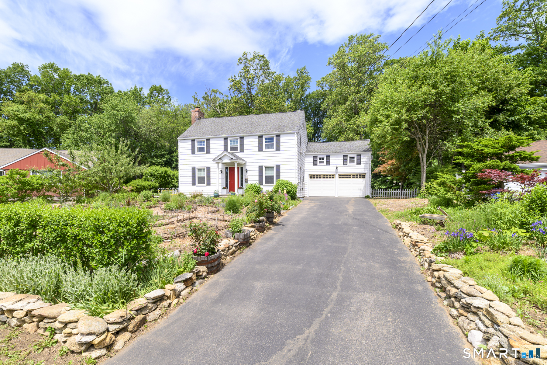 162 Killian Avenue, Trumbull, CT 06611 | For Sale at $695,000