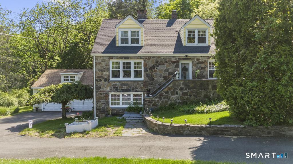 101 Sport Hill Road, Easton, CT 06612 | For Sale at $729,900