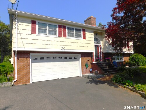  single family home for sale located at 28 Rayo Drive, Shelton, CT 06484