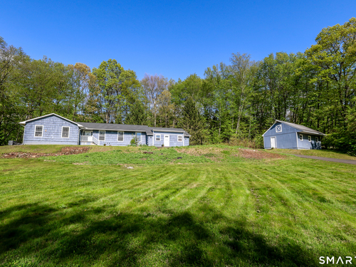  single family home for sale located at 152 State Route 37, New Fairfield, CT 06812
