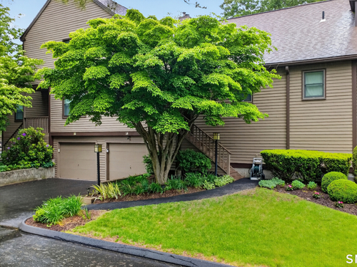  townhouse condo for sale located at 14 Juniper Circle, 14, Monroe, CT 06468