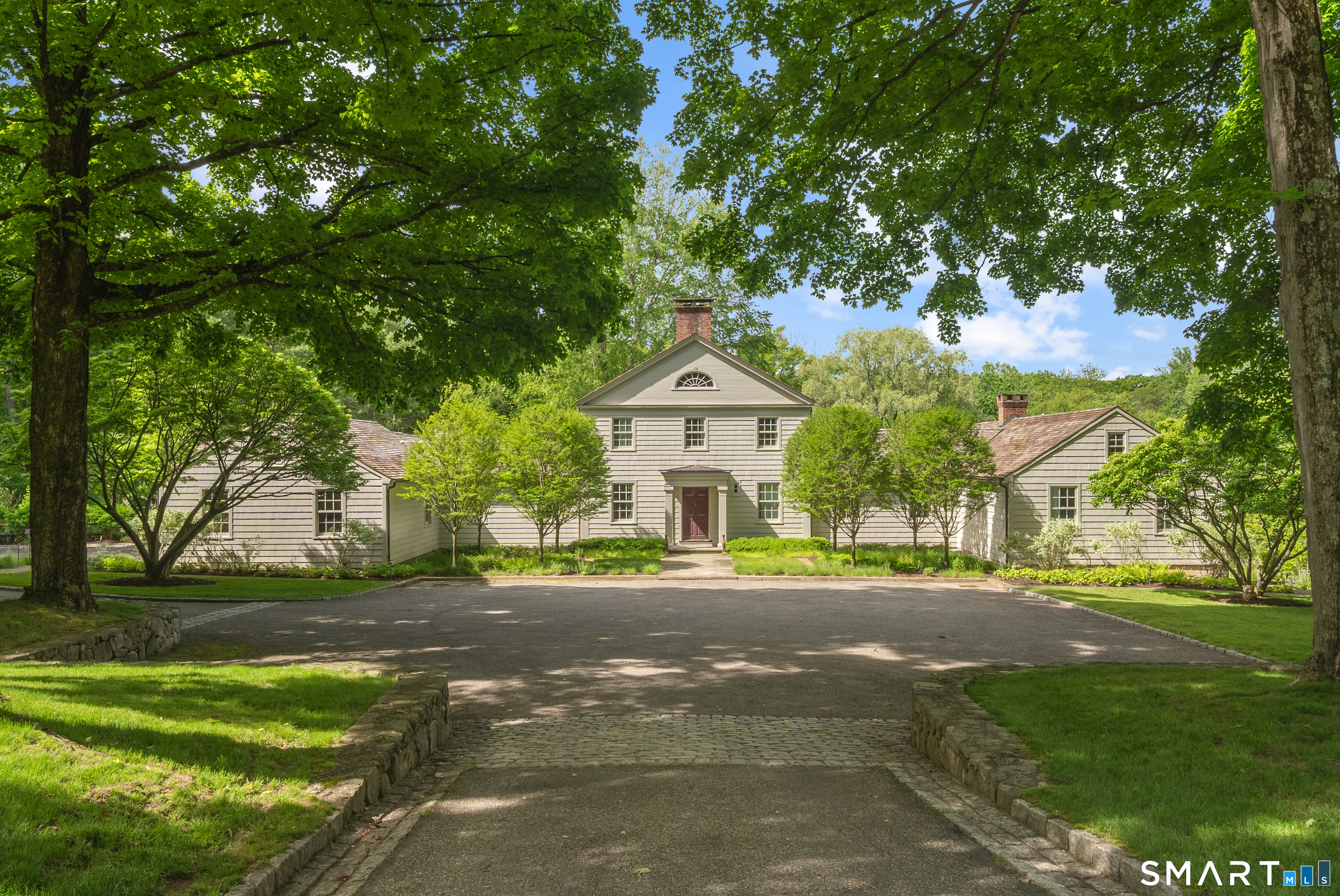 25 Father Peters Lane, New Canaan, CT 06840 | For Sale at $4,995,000