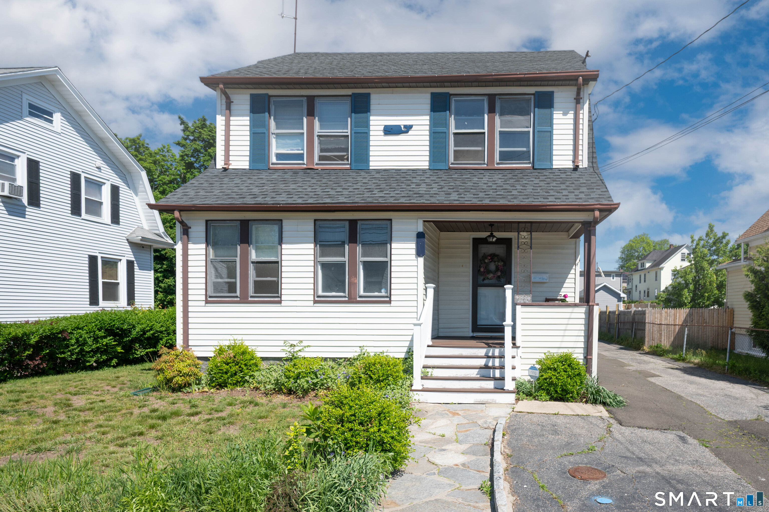 84 Jewett Avenue, Bridgeport, CT 06606 | For Sale at $425,000