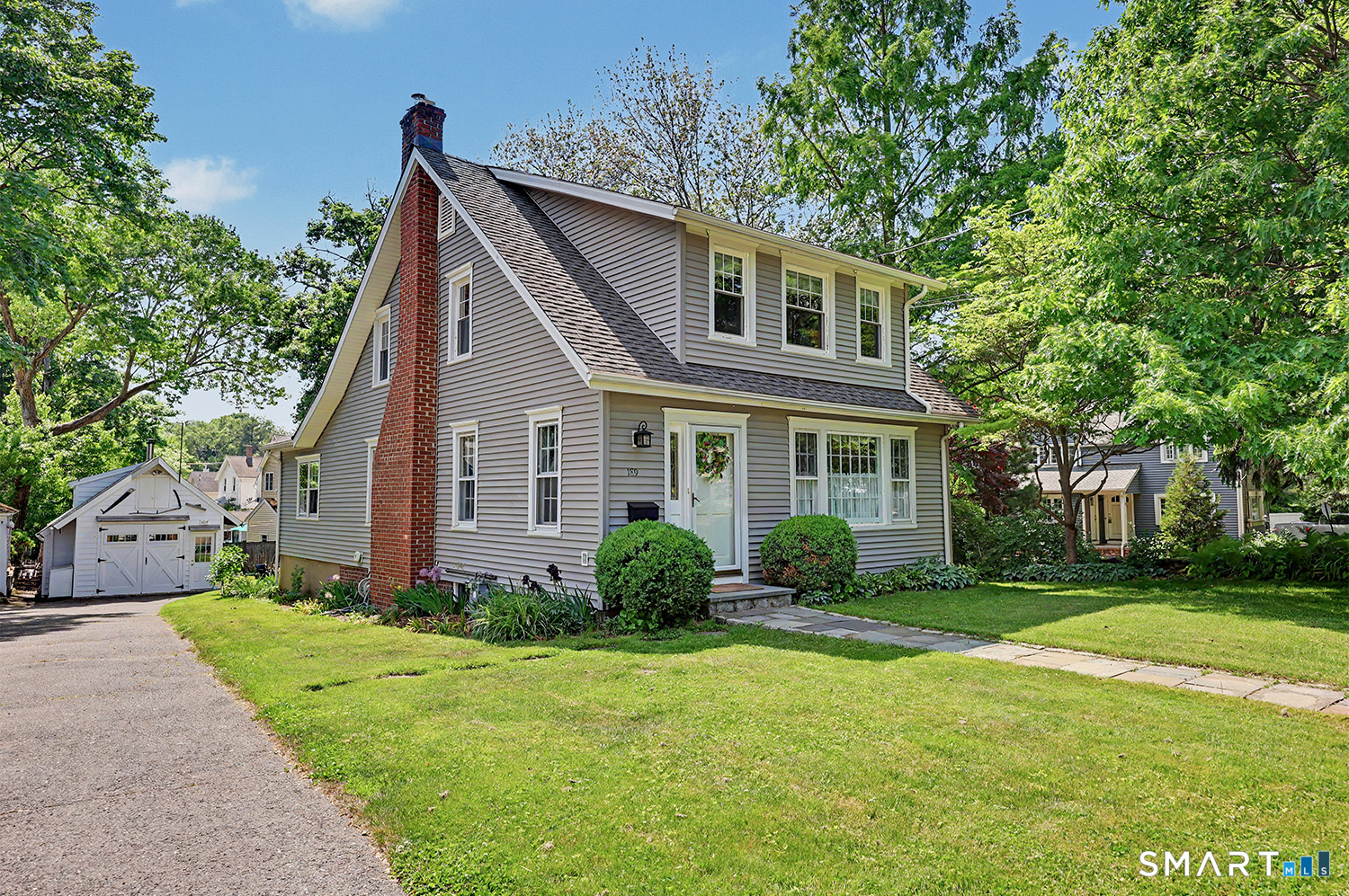 189 Church Hill Road, Fairfield, CT 06825 | For Sale at $765,000