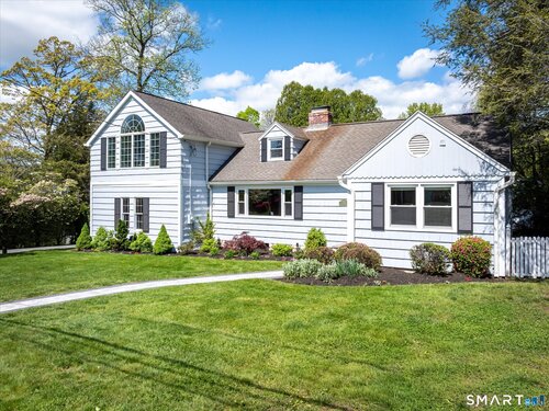  single family home for sale located at 43 Green Knolls Lane, Fairfield, CT 06824