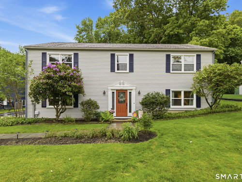  single family home for sale located at 32 Whippoorwill Road, Bethel, CT 06801