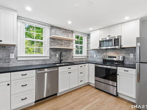  multi family home for sale located at 6 Belmont Place, Norwalk, CT 06853