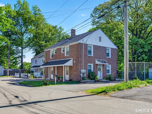  multi family home for sale located at 180 Dupont Place, Bridgeport, CT 06611
