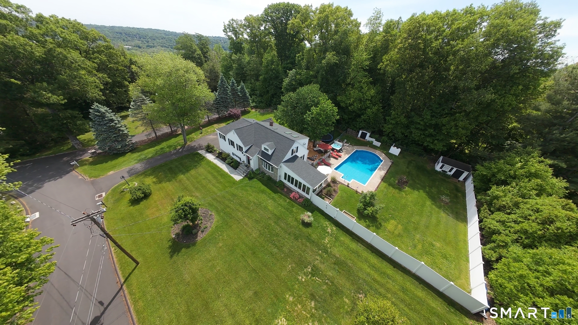 13 Pleasant Rise Circle, Brookfield, CT 06804 | For Sale at $734,900