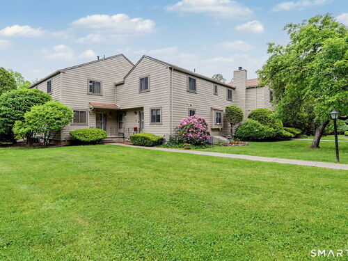 townhouse condo for sale located at 41 Happy Hollow Circle, b, Stratford, CT 06614