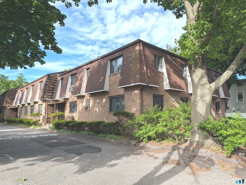  condo home for sale located at 150 Main Street, b11, Norwalk, CT 06851