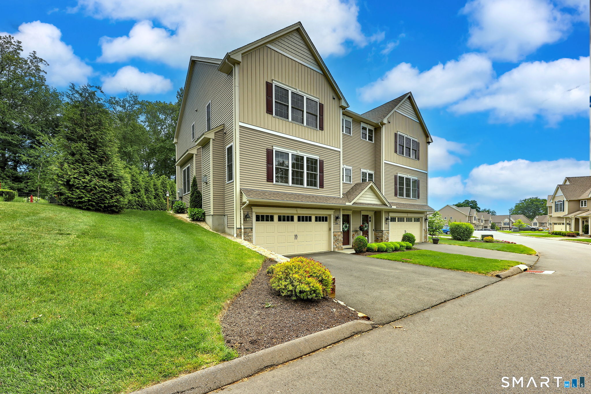 184 Wells View Road, 184, Shelton, CT 06484 | For Sale at $789,000