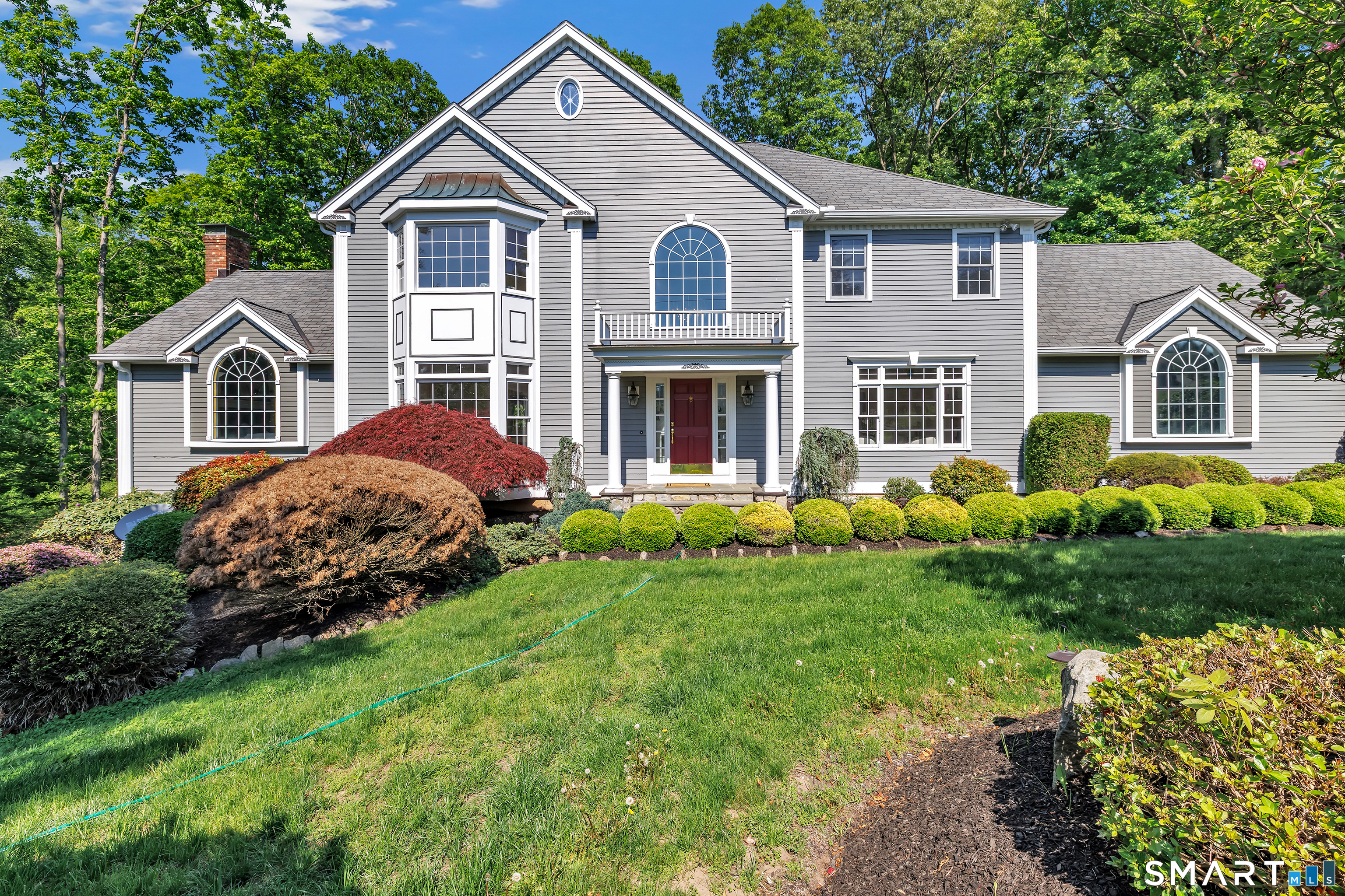 35 Hunting Ridge Road, Easton, CT 06612 | For Sale at $1,295,000
