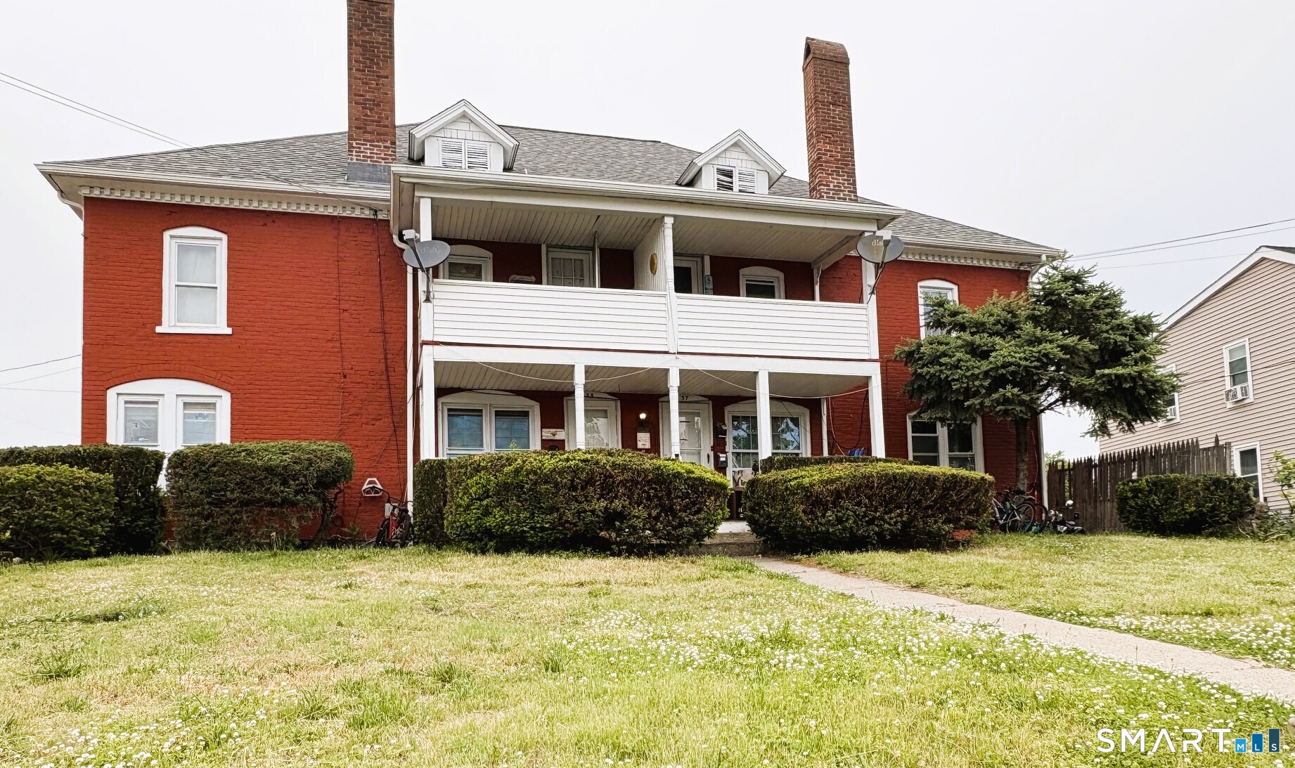 35-37 Osborne Street, Danbury, CT 06810 | For Sale at $849,000