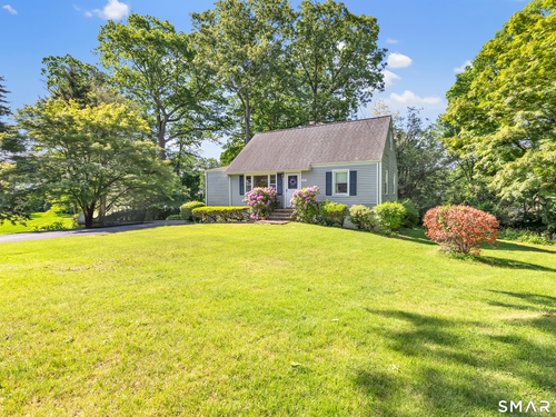  single family home for sale located at 36 Romanock Place, Fairfield, CT 06824