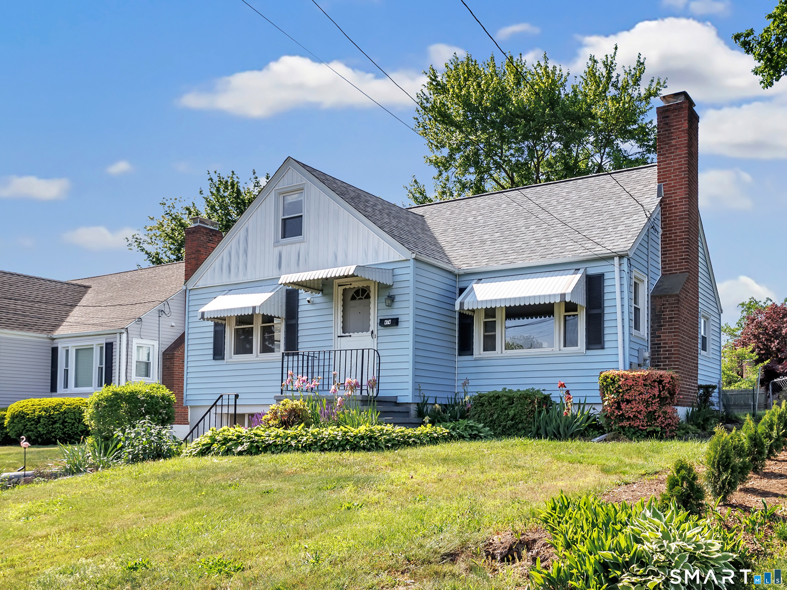 474 Greenfield Avenue, Stratford, CT 06614 | For Sale at $459,900