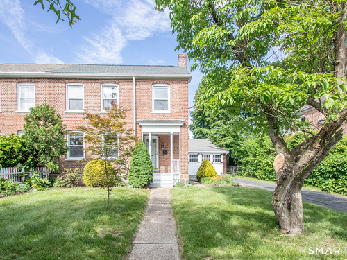 single family home for sale located at 198 Grasmere Avenue, Fairfield, CT 06824