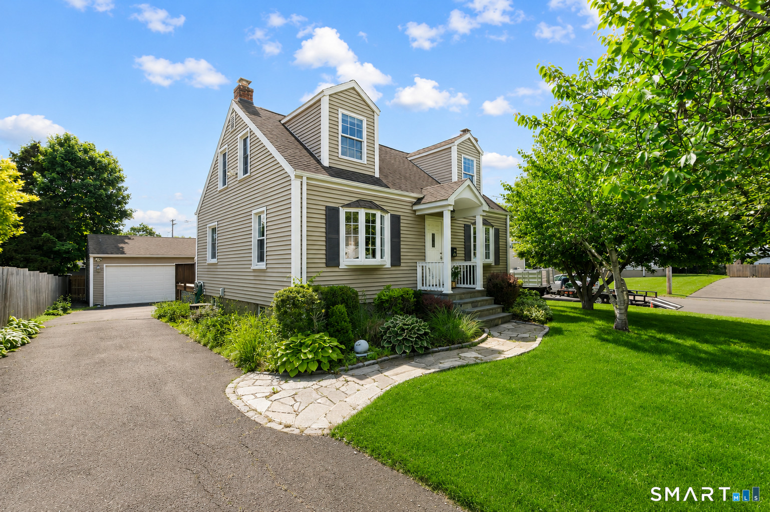 55 Vielie Street, Stratford, CT 06615 | For Sale at $495,000