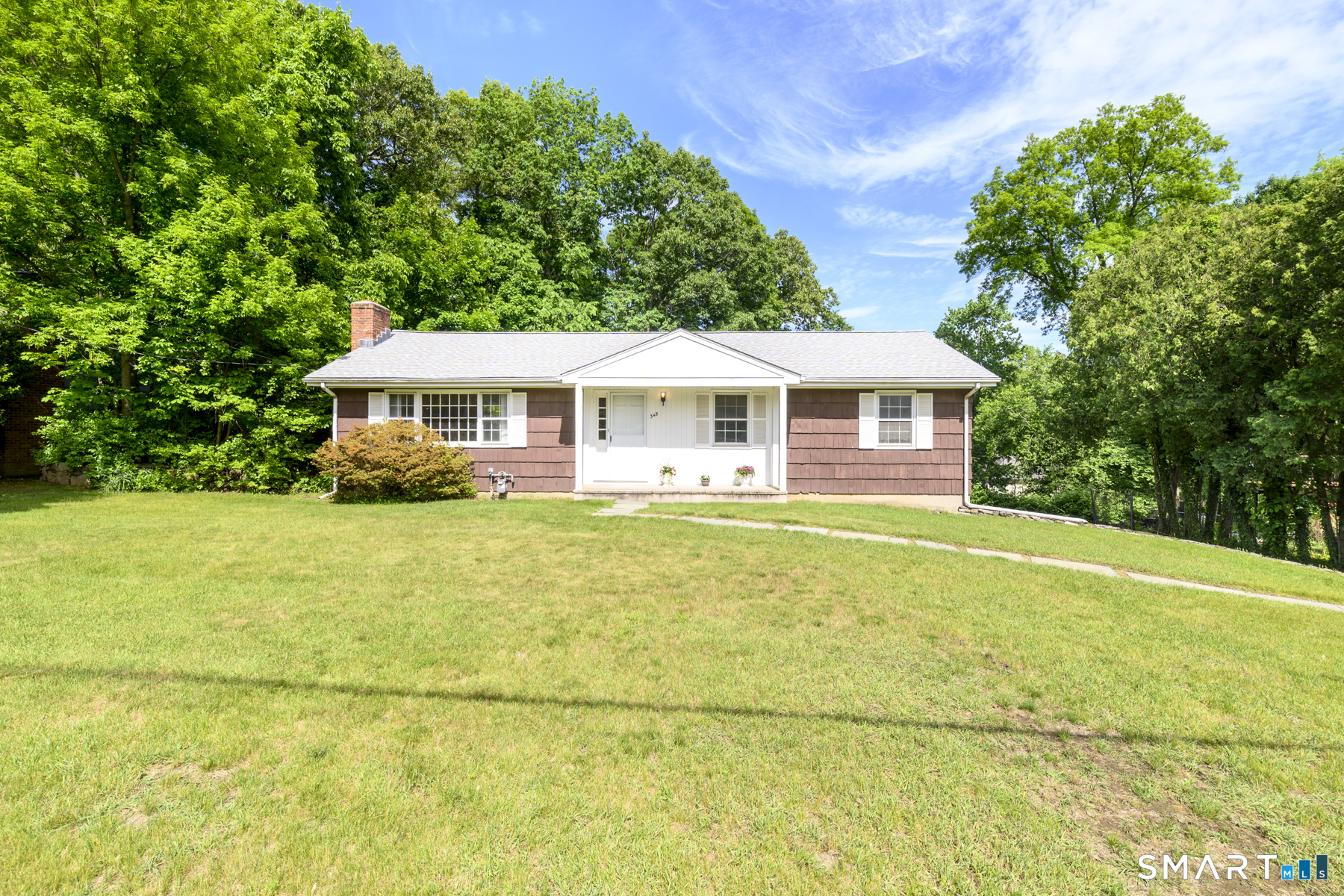 345 Haig Avenue, Stamford, CT 06905 | For Sale at $699,000