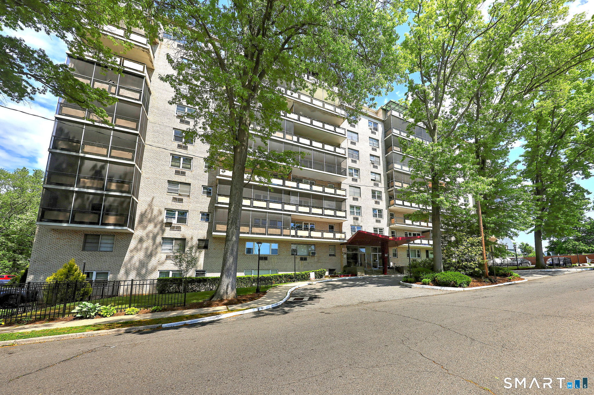 80 Cartright Street, 5d, Bridgeport, CT 06604 | For Sale at $197,000
