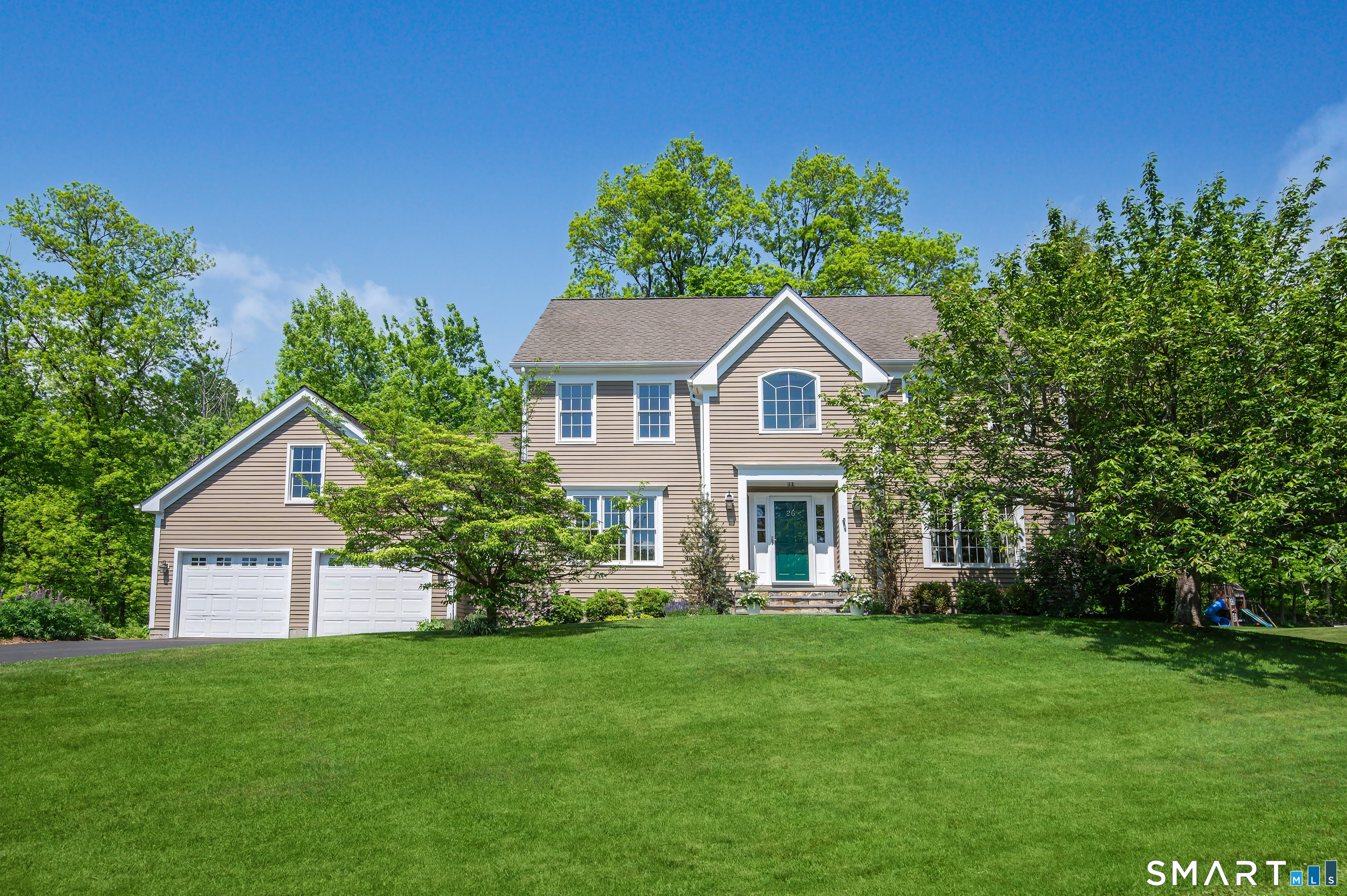 26 Lynn Place, Ridgefield, CT 06877 | For Sale at $1,375,000