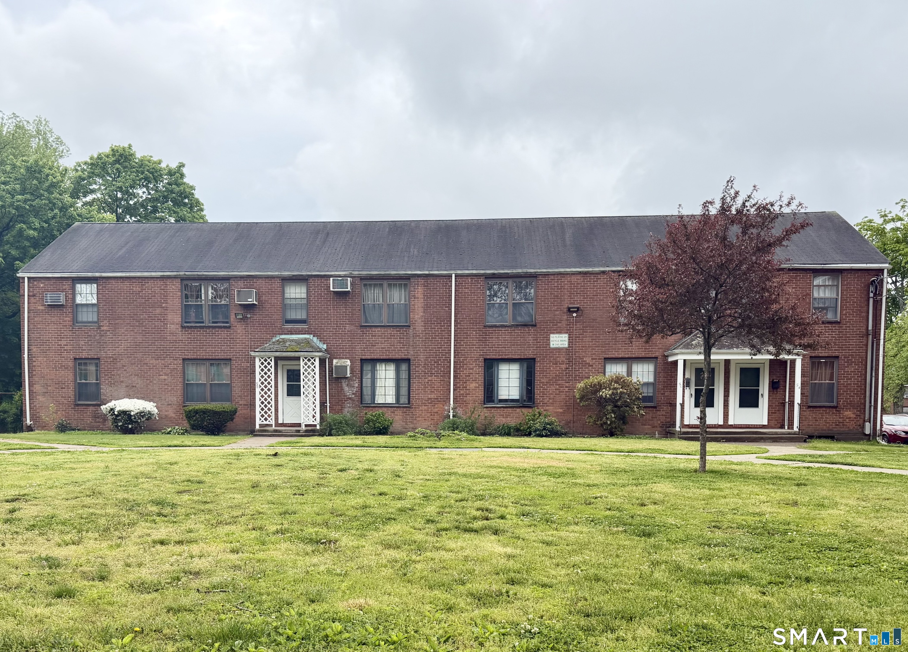 58 Mencel Circle, c, Bridgeport, CT 06610 | For Sale at $249,000
