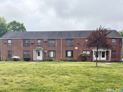  condo home for sale located at 58 Mencel Circle, c, Bridgeport, CT 06610