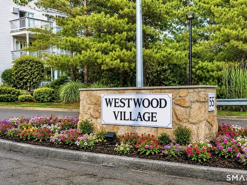  townhouse condo for sale located at 55 Mill Plain Road, 6-7, Danbury, CT 06811