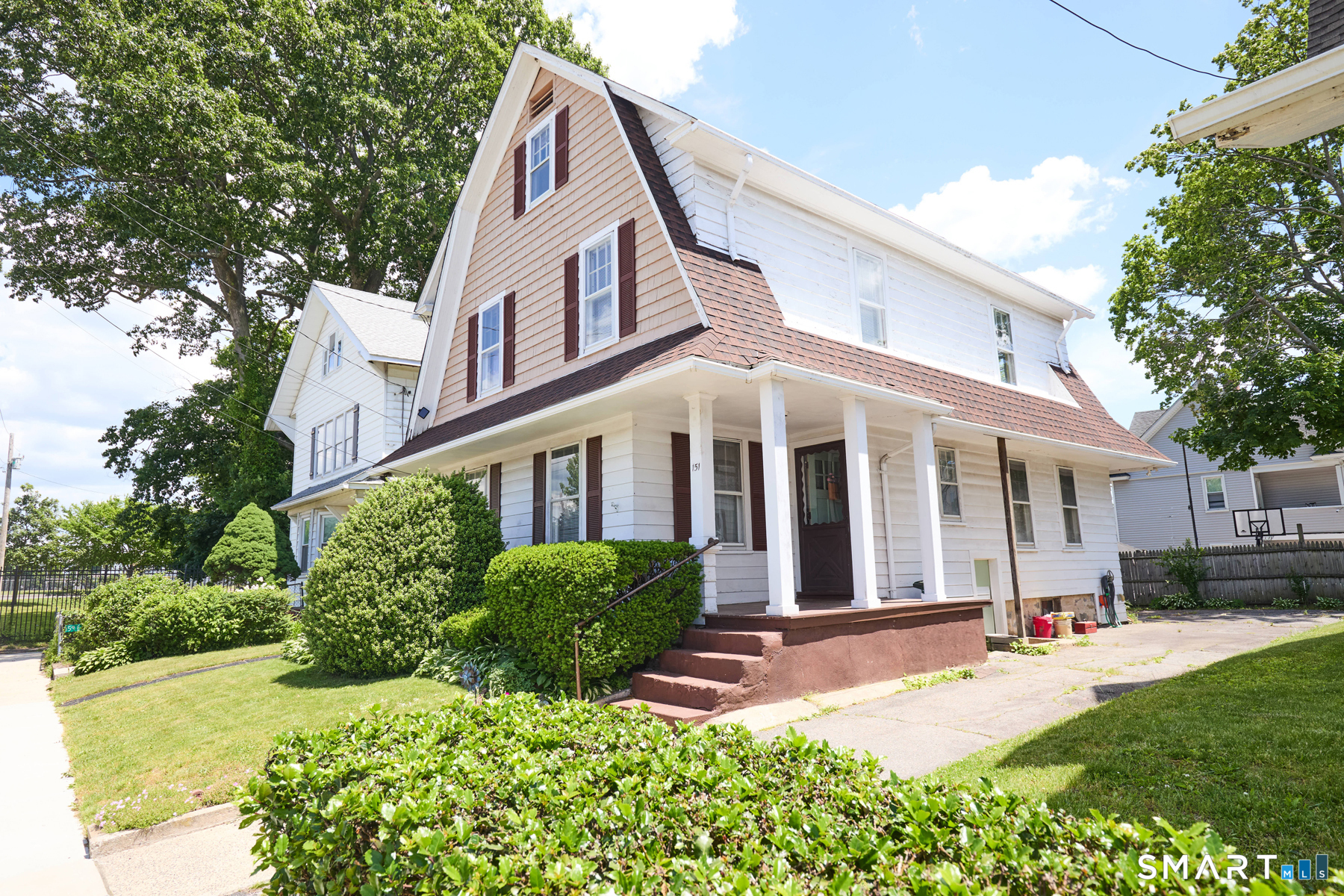 151 East Eaton Street, Bridgeport, CT 06604 | For Sale at $398,500