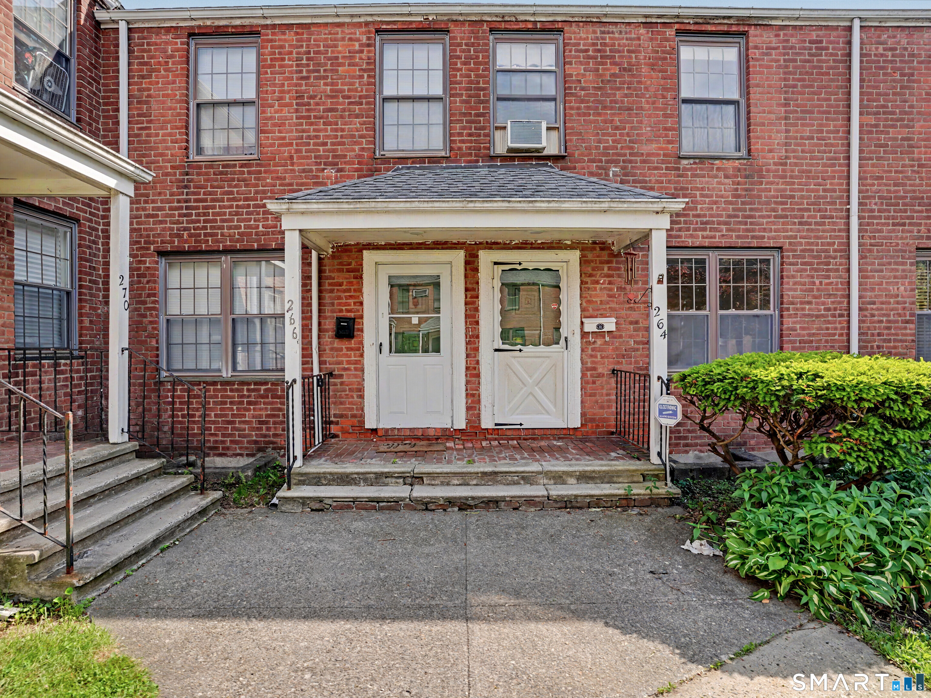 264 Texas Avenue, 264, Bridgeport, CT 06610 | For Sale at $199,900