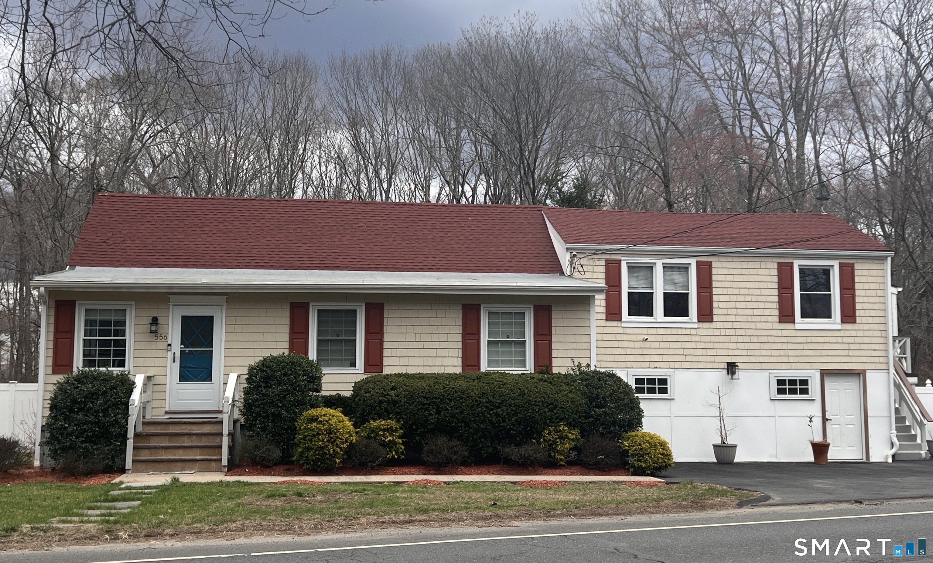 556 Pepper Street, Monroe, CT 06468 | For Sale at $645,000