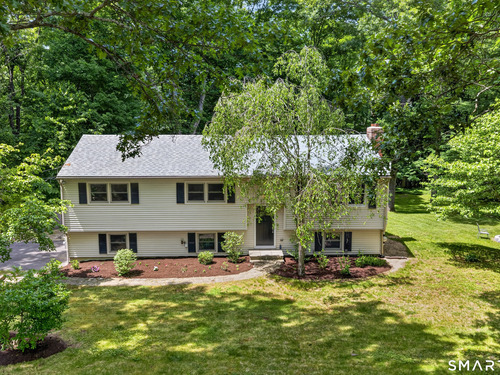  single family home for sale located at 14 Deerfield Drive, Newtown, CT 06482