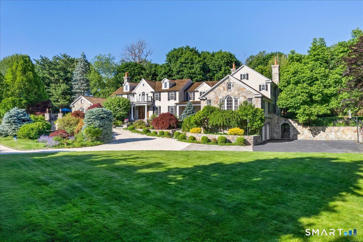 83 Long Lots Road, New Canaan, CT 06840 | For Sale at $4,395,000